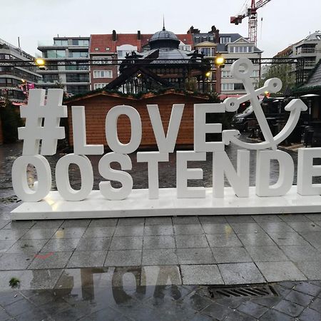 Lichtrijk En Comfortabel Hoekappartement Met Gratis Parking En Zeer Centraal Gelegen - Comme Chez Soi Ostend Luaran gambar
